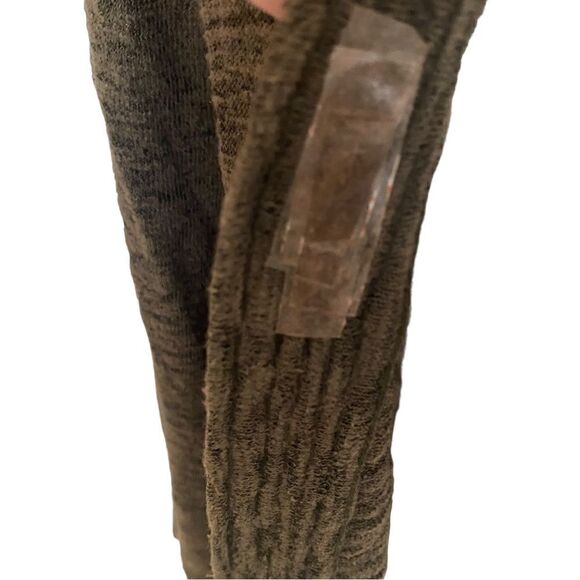 Jones New York Cardigan Sweater Embellished Size Medium - Picture 7 of 9